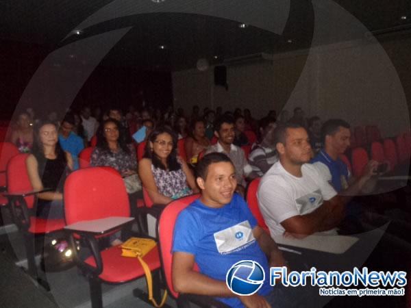 II Encontro de Administra&ccedil;&atilde;o debate inova&ccedil;&atilde;o e cultura em Floriano.(Imagem:FlorianoNews)
