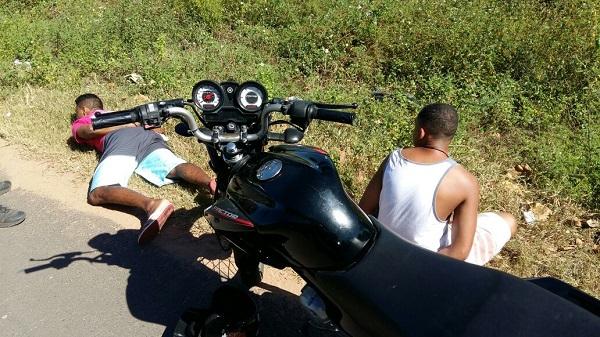 PRF prende dupla com entorpecentes em Floriano