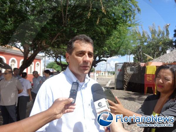 Prefeito Gilberto J&uacute;nior(Imagem:FlorianoNews)