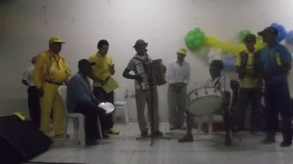 Apresenta&ccedil;&otilde;es Folcl&oacute;ricas abrilhantaram o anivers&aacute;rio do Rep&oacute;rter Amarelinho.(Imagem:FlorianoNews)