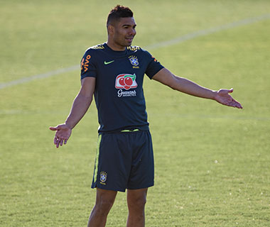 Tite define Casemiro como capitão em amistoso contra o Panamá