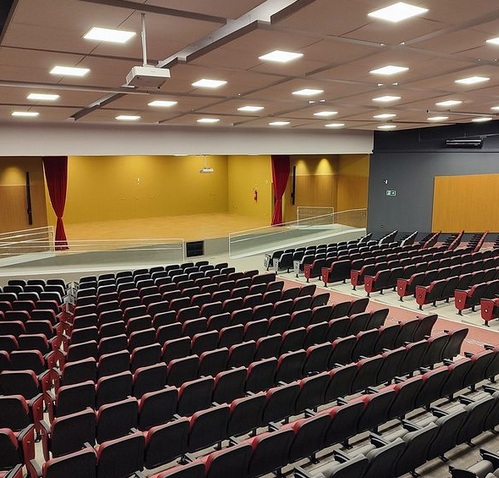 Centro de Eventos Profªs Elda e Elza Bucar está disponível para locação