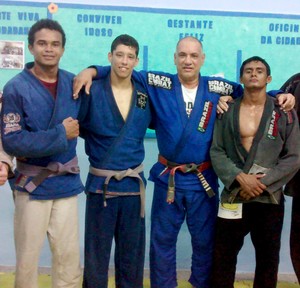 "Lutando pelo futuro": de Parnaíba, nove atletas vão ao Rio Open Jiu-Jitsu