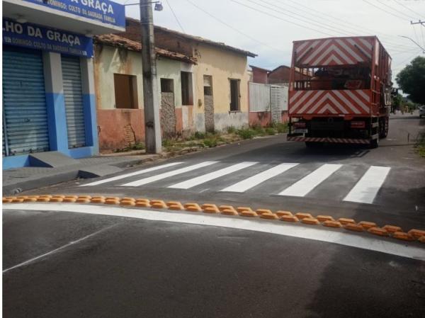 Superintendência de Trânsito de Floriano sinaliza principais vias da cidade