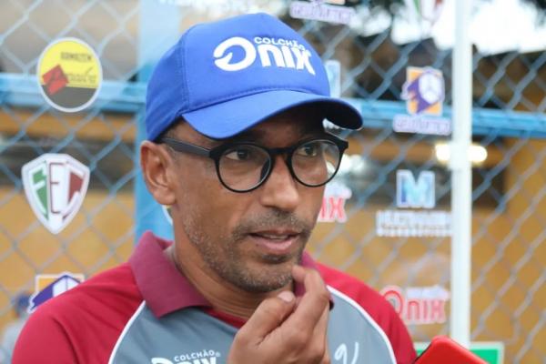  Eduardo, t&eacute;cnico do Fluminense-PI.(Imagem:Pablo Cavalcante )