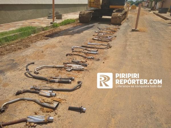 Polícia Militar destrói dezenas de escapamentos barulhentos no Norte do Piauí