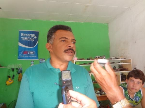 Propriet&aacute;rio da loja.(Imagem:FlorianoNews)