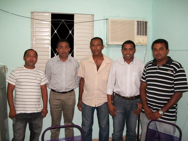 O pr&eacute;-candidato a deputado estadual Joilson Rodrigues visitou o munic&iacute;pio de Massap&ecirc; (Imagem:Fran Vieira)