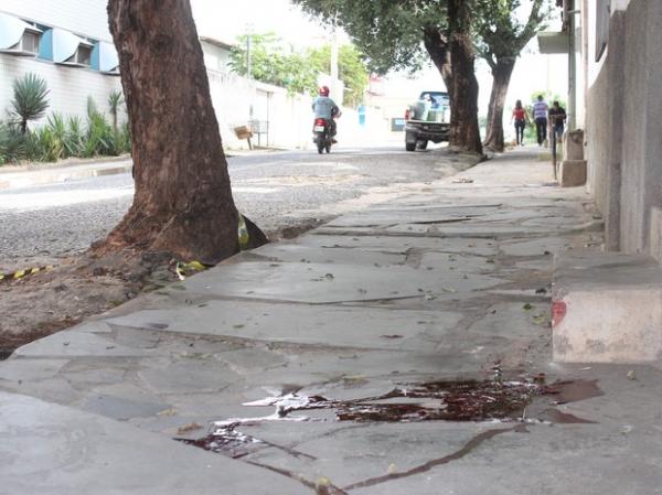 Morador de rua é encontrado morto com perfuração no crânio em Teresina