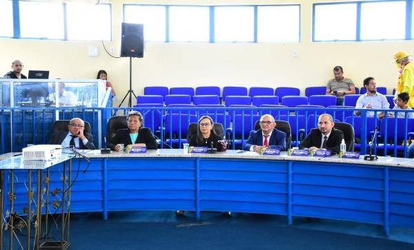  C&acirc;mara de Floriano abre o Ano Legislativo 2024 com mensagem do prefeito municipal(Imagem:CMF)