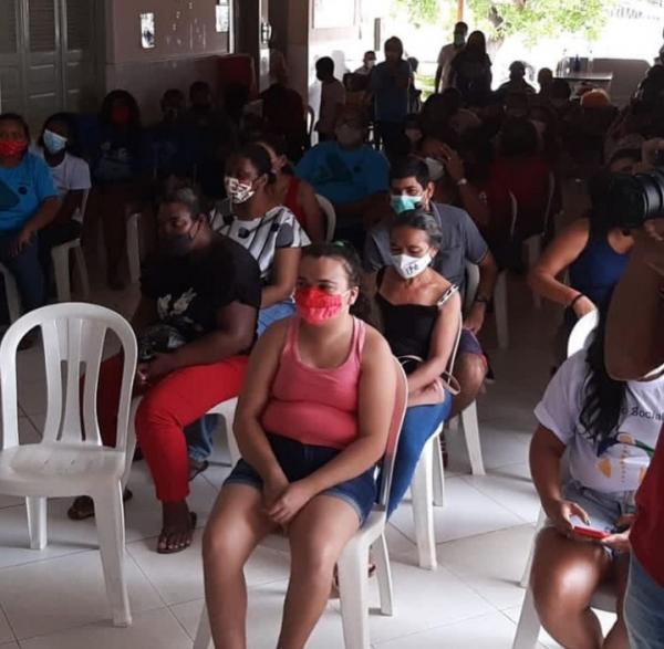 APAE de Floriano recebe doa&ccedil;&atilde;o de cestas b&aacute;sicas(Imagem:Reprodu&ccedil;&atilde;o)