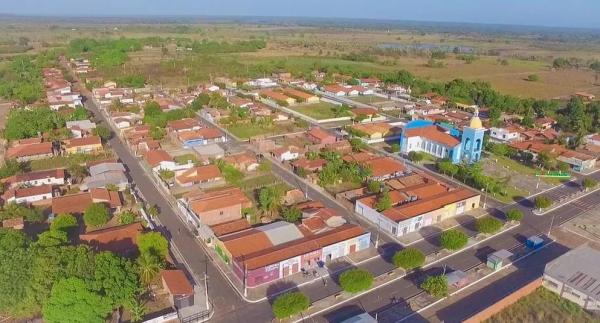 Prefeita de município no Piauí cancela festa de carnaval após avô ser internado em UTI