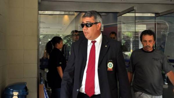 Delegado Ant&ocirc;nio Ricardo Nunes foi ao Projac ouvir Monique e Daniel(Imagem:O Globo / Thiago Freitas)