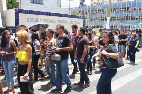 Piauí tem a menor taxa de faltosos no Enem 2017 no 1º dia de provas
