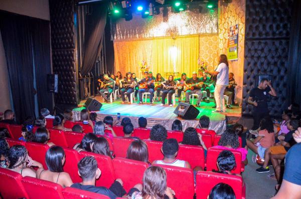 Realizada formatura solene do segundo m&oacute;dulo da Escola de Artes Maria Bonita do Grupo Cultura de Rua. (Imagem:M.K Fotos)