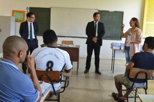 Número de detentos estudando nas penitenciárias do Piauí aumenta