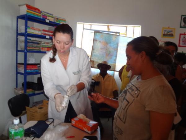 Acad&ecirc;micos de enfermagem realizaram palestras na zona rural de Floriano.(Imagem:FlorianoNews)