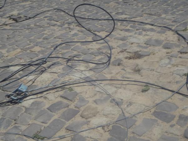 Caminh&atilde;o provoca incidente no bairro Tiber&atilde;o.(Imagem:FlorianoNews)