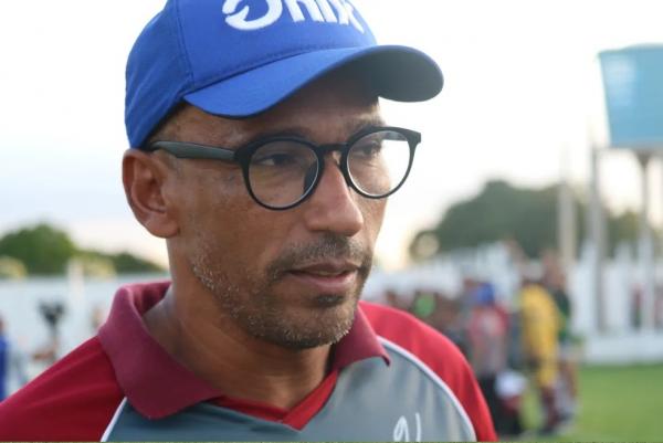 Por confrontos do estadual e da Copa do Brasil, Eduardo promete Flu-PI "misto" contra Ceará