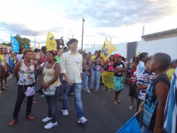 Veja o que os candidatos &agrave; prefeitura de Floriano realizaram nesta quarta-feira.(Imagem:FlorianoNews)