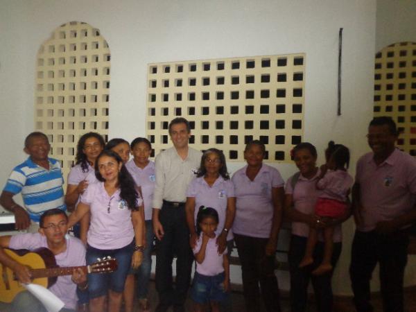 Prociss&atilde;o encerrou festejo de Nossa Senhora das Merc&ecirc;s em Floriano.(Imagem:FlorianoNews)