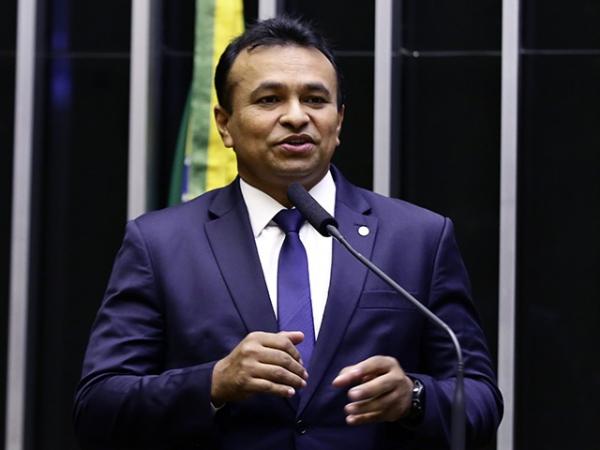 Fábio Abreu admite possibilidade de federação entre MDB e Republicanos