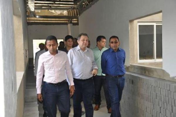 Secretário Estadual de Saúde visita Floriano e promete celeridade em obras.(Imagem:SECOM)