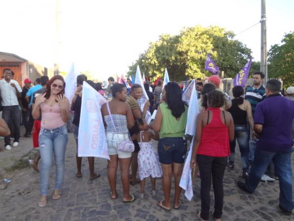 Coliga&ccedil;&atilde;o: Floriano Seguindo em Frente(Imagem:FlorianoNews)