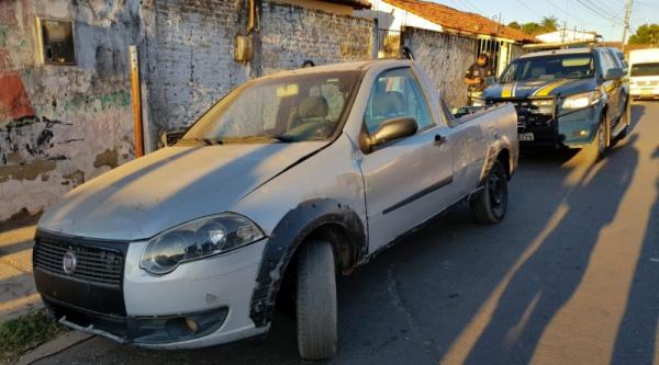 PRF recupera nas proximidades da BR-230 veículo que havia sido tomado de assalto há mais de 10 anos
