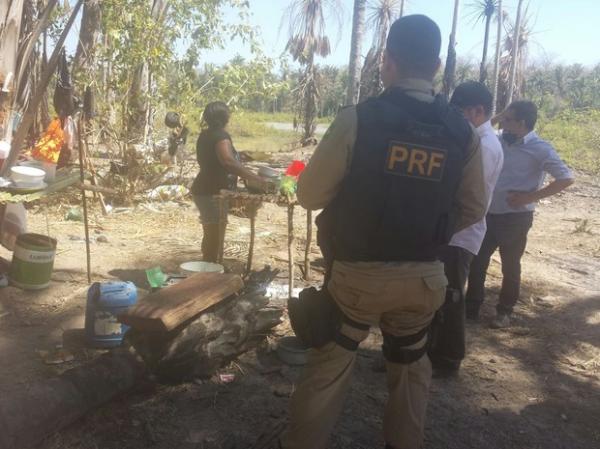 Acompamento flagrado na opera&ccedil;&atilde;o.(Imagem:Divulga&ccedil;&atilde;o/PRF)