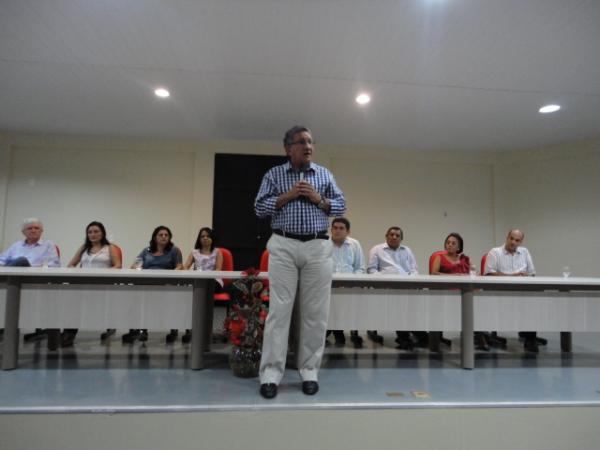 Reitor Luis Junior(Imagem:Floriano News)