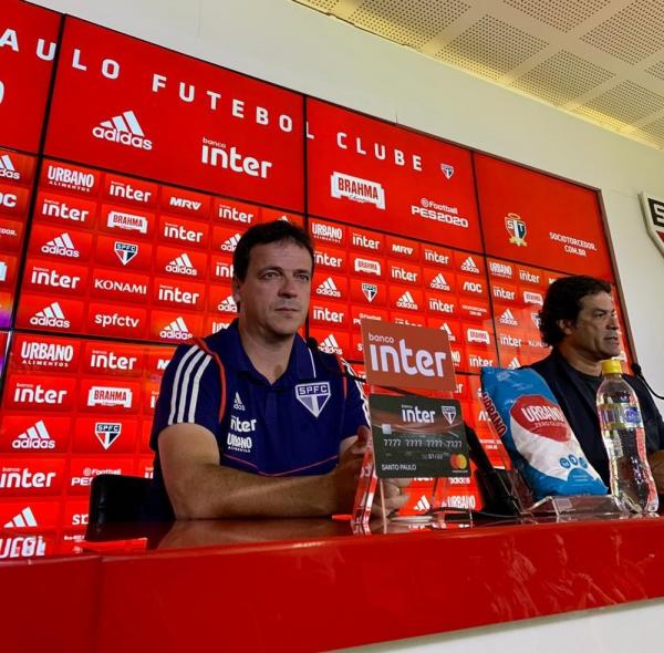 Fernando Diniz e Ra&iacute;, em entrevista coletiva no S&atilde;o Paulo nesta sexta-feira.(Imagem: Rubens Chiri / saopaulofc.net)