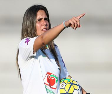 Emily Lima é demitida do comando da seleção Brasileira Feminina
