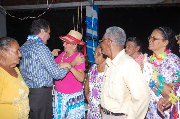 SEMDAS promoveu baile da 3&ordf; idade em Floriano.(Imagem:Assessoria de Imprensa)