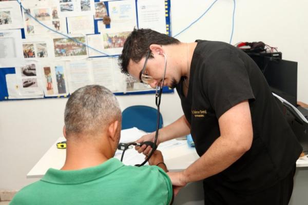 Saúde realiza ação de atendimento e acompanhamento com acolhidos da Comunidade Terapêutica Peniel