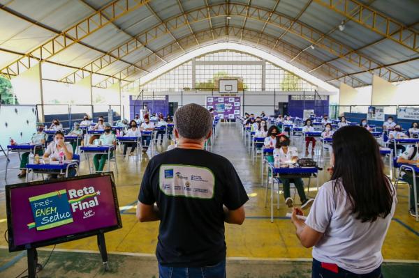 Estudantes terão revisão Pré-Enem Seduc presencial e on-line