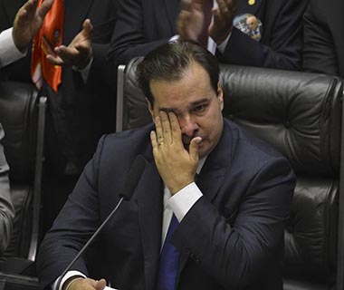 Rodrigo Maia é eleito presidente da Câmara pela 3ª vez