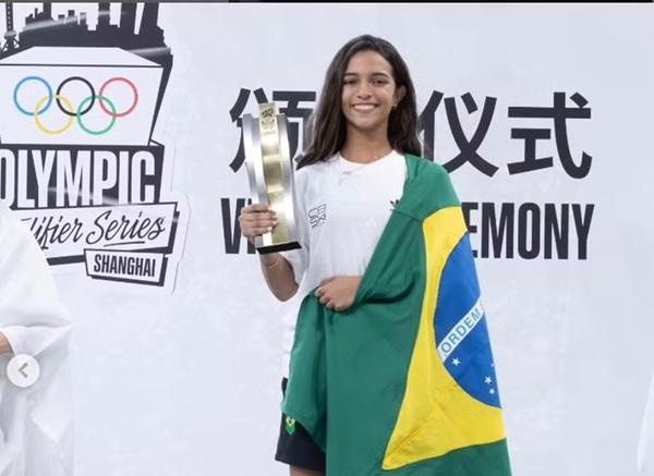 Rayssa Leal é campeã da etapa da China do Pré-Olímpico de skate