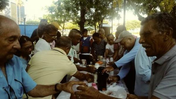 Seguindo tradição, café da manhã abre festejos de São Pedro de Alcântara em Floriano