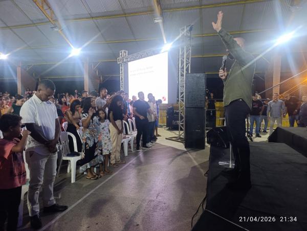 Conferência Igrejas em Ação reúne fiéis em Floriano e antecede Cruzada Internacional Fé e Milagres