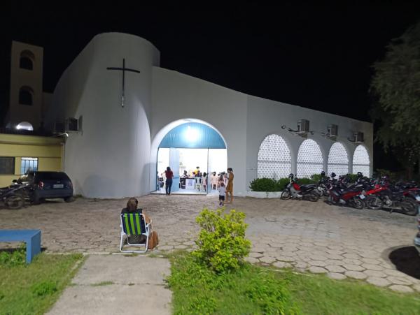 Igreja matriz Nossa Senhora das Gra&ccedil;as(Imagem:FlorianoNews)