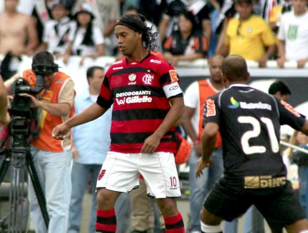 Ronaldinho Ga&uacute;cho alternou bons e maus momentos neste Brasileiro.(Imagem:Maur&iacute;cio Val / Vipcomm)