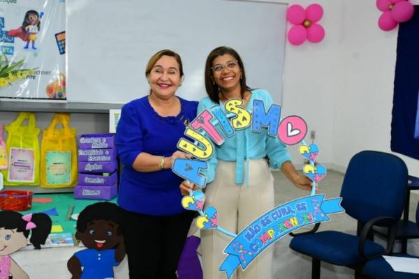  Abril Azul: Educa&ccedil;&atilde;o de Floriano promove a&ccedil;&atilde;o para fortalecer a inclus&atilde;o de crian&ccedil;as autistas(Imagem:Secom)