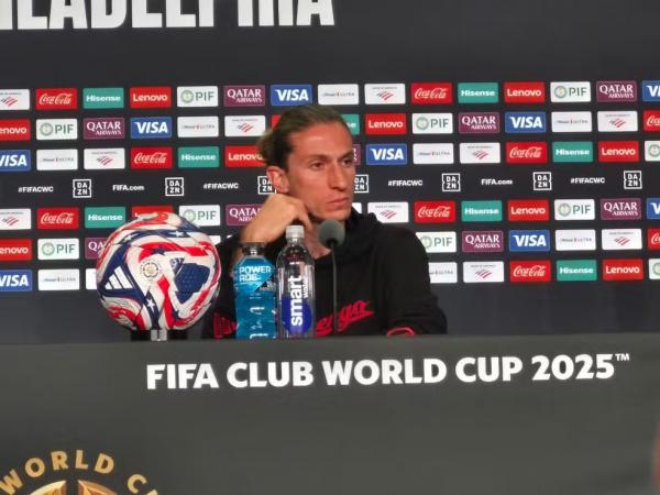 Filipe Luís promete manter estilo do Flamengo contra o Chelsea: "Abrir mão da convicção, jamais"