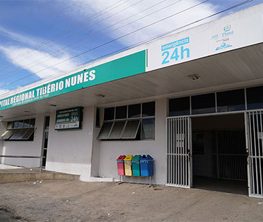 Polícia investiga morte de adolescente enquanto fazia tatuagem