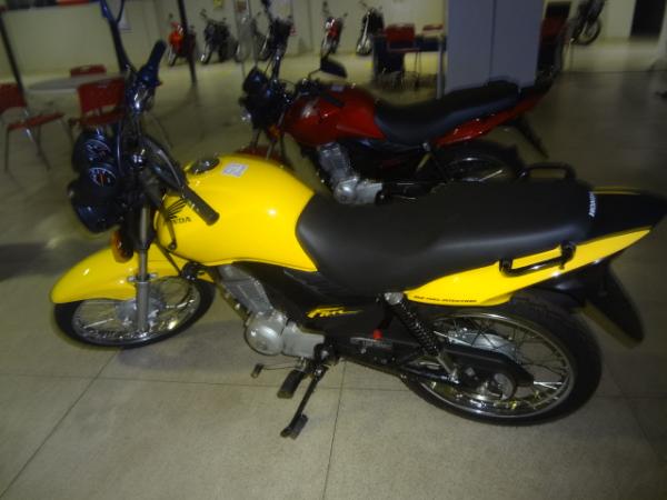Honda lan&ccedil;a moto padronizada para mototaxistas em Floriano (Imagem:FlorianoNews)