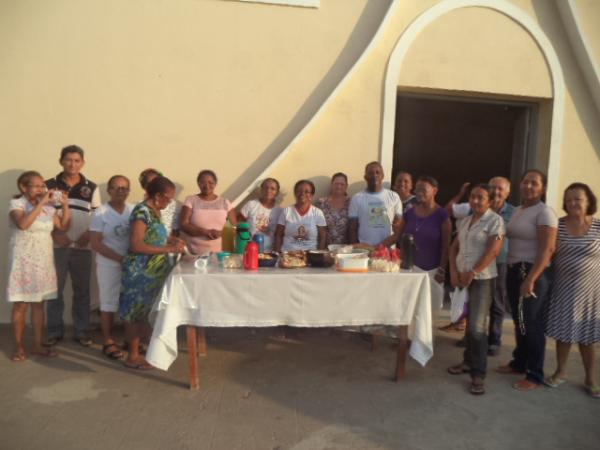 Café da manhã partilhado marca abertura dos festejos de Santa Luzia em Floriano