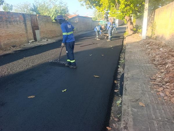 Bairro Meladão recebe mais de 20 mil metros quadrados de pavimentação asfáltica em Floriano(Imagem:FlorianoNews)
