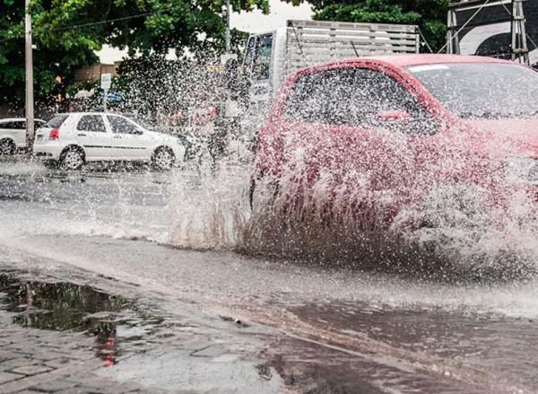 Inmet emite novos alertas de chuvas intensas para o Piauí; confira mapa