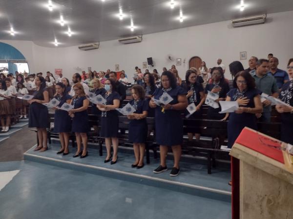 Celebra&ccedil;&atilde;o Eucar&iacute;stica marca os 54 anos de funda&ccedil;&atilde;o do Col&eacute;gio Industrial S&atilde;o Francisco de Assis em Floriano.(Imagem:FlorianoNews)